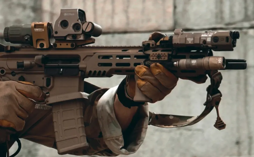 unity-tactical_FAST_OPTIC_RISER_BLK_3.webp