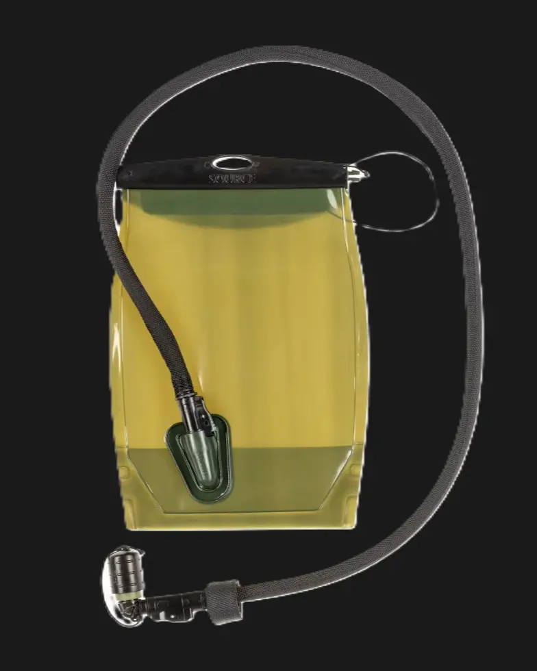source_kangaroo_1l_collapsible_canteen_blk.webp