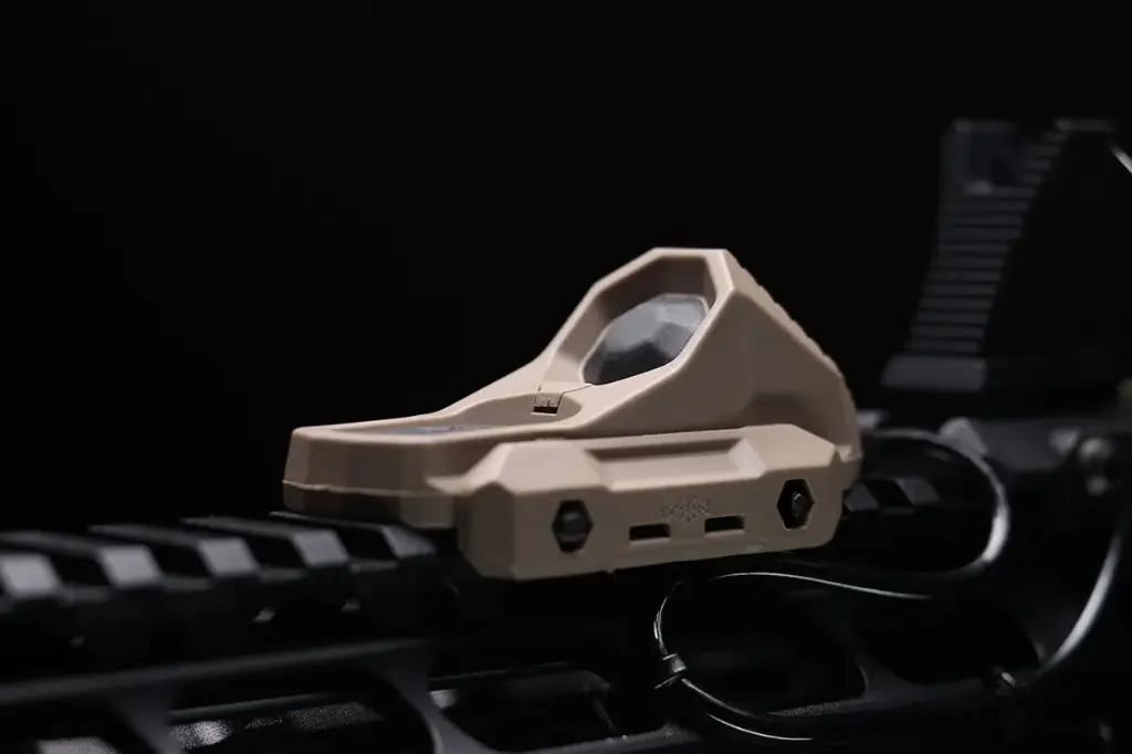 UNITY TACTICAL AXON Sync Surefire NGAL 7", FDE